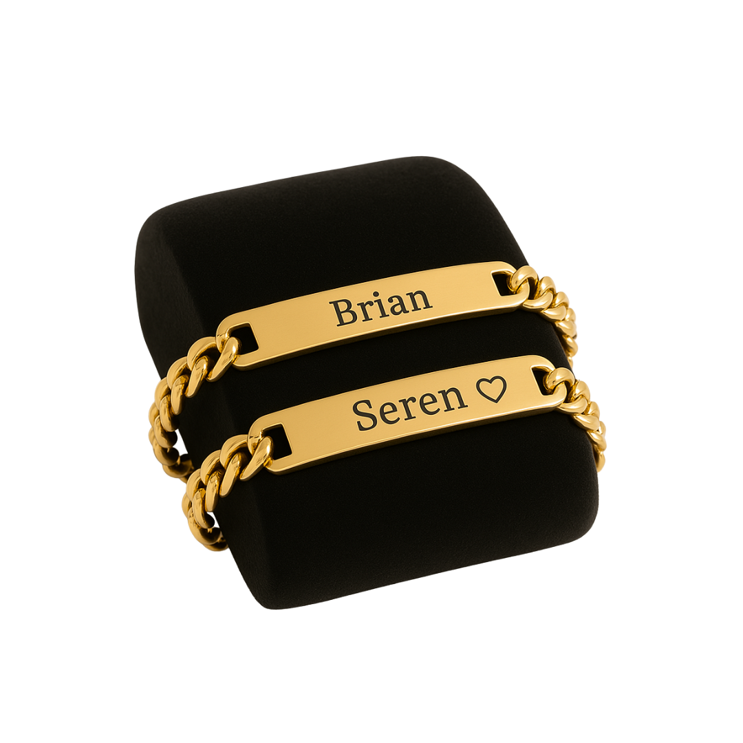 Engraved Couples Bracelet Set-SmashingFinds