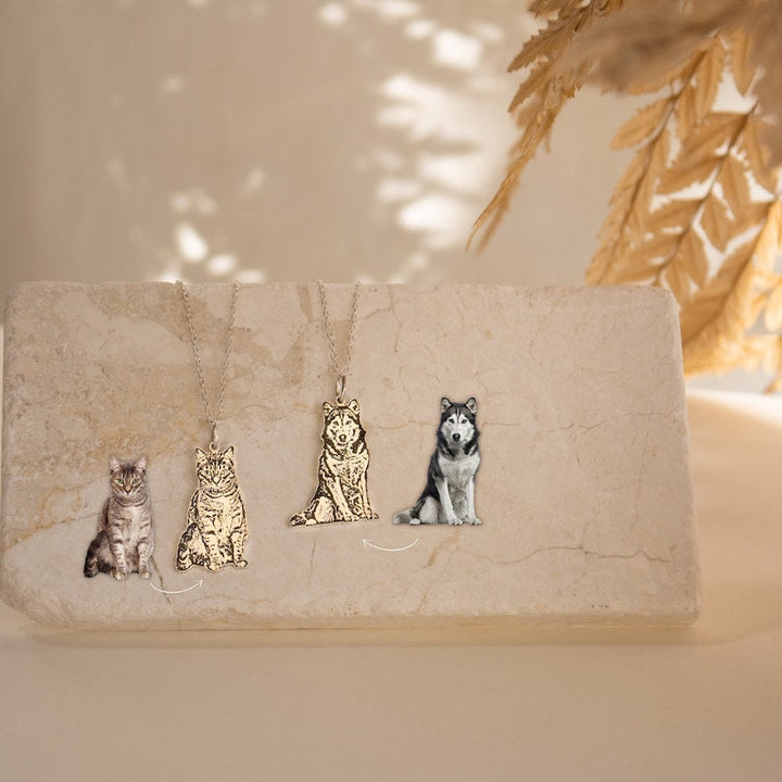 Engraved Dog Necklace-SmashingFinds