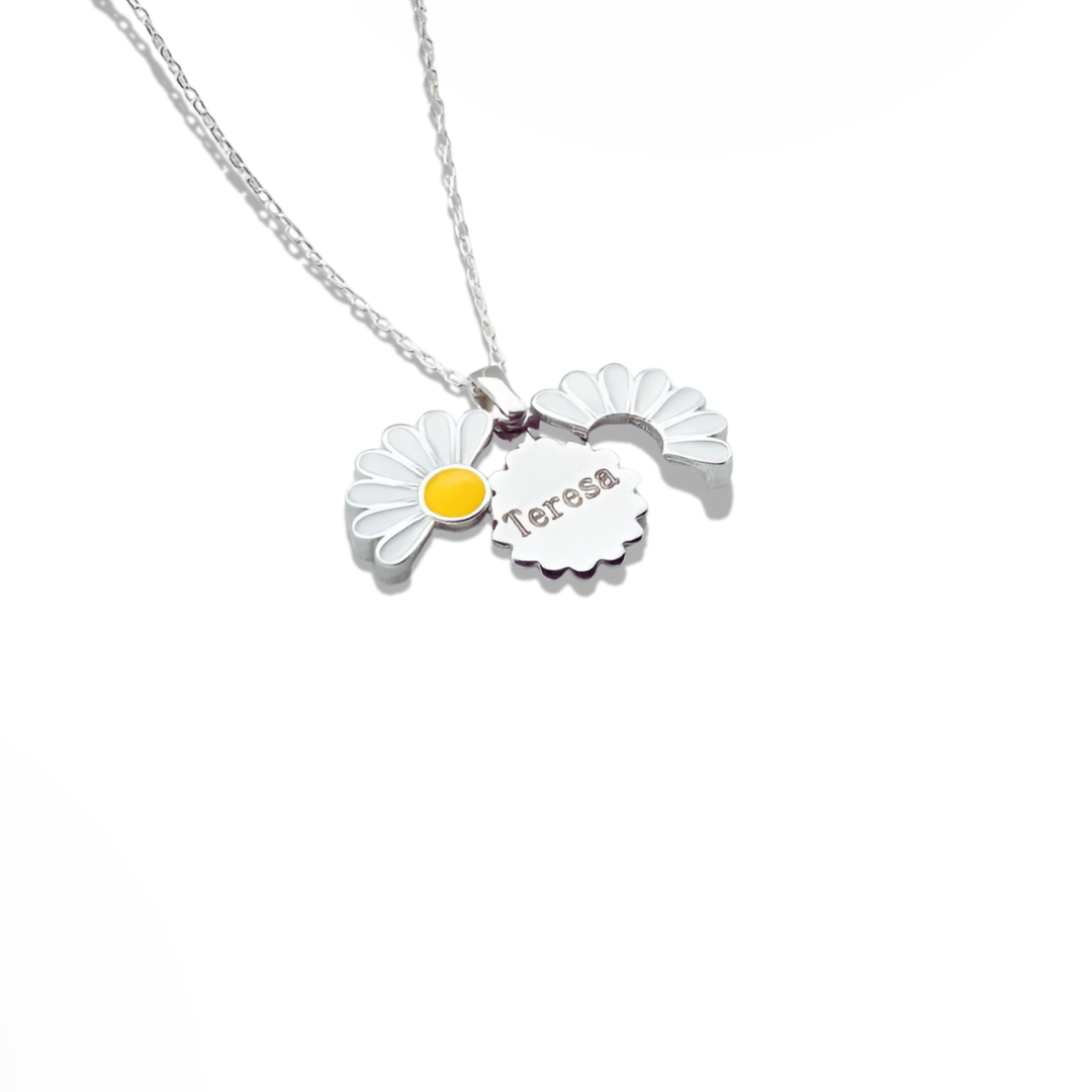 Personalized Necklace Gift-SmashingFinds