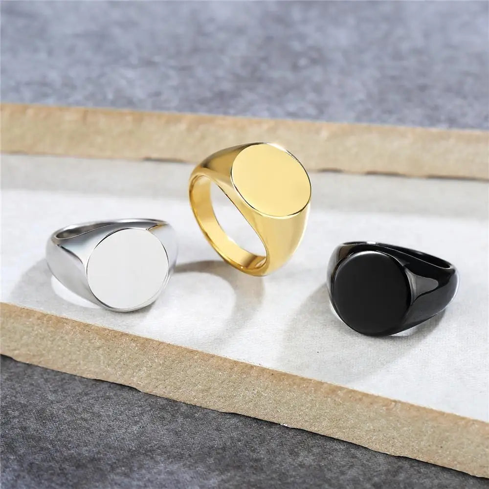 Custom Engraved Men’s Signet Ring