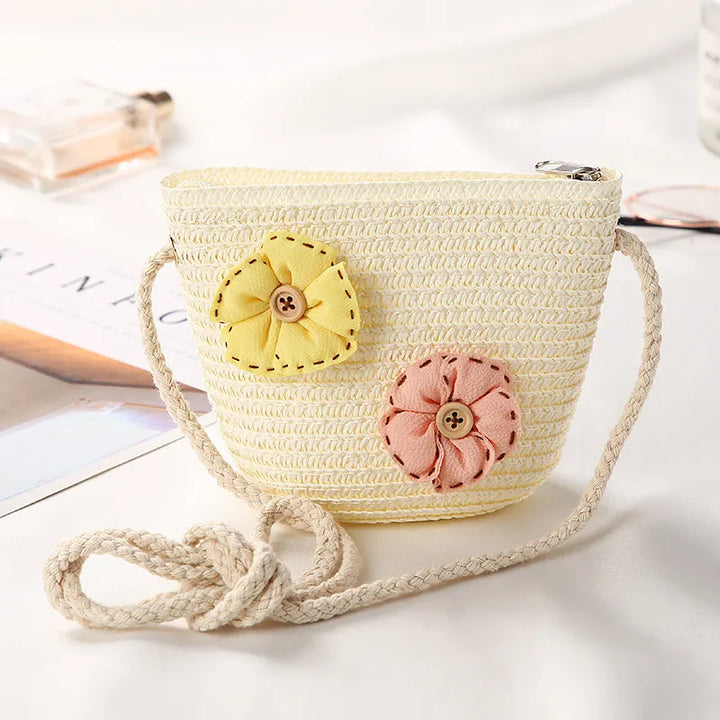 Flower Straw Shoulder Bag