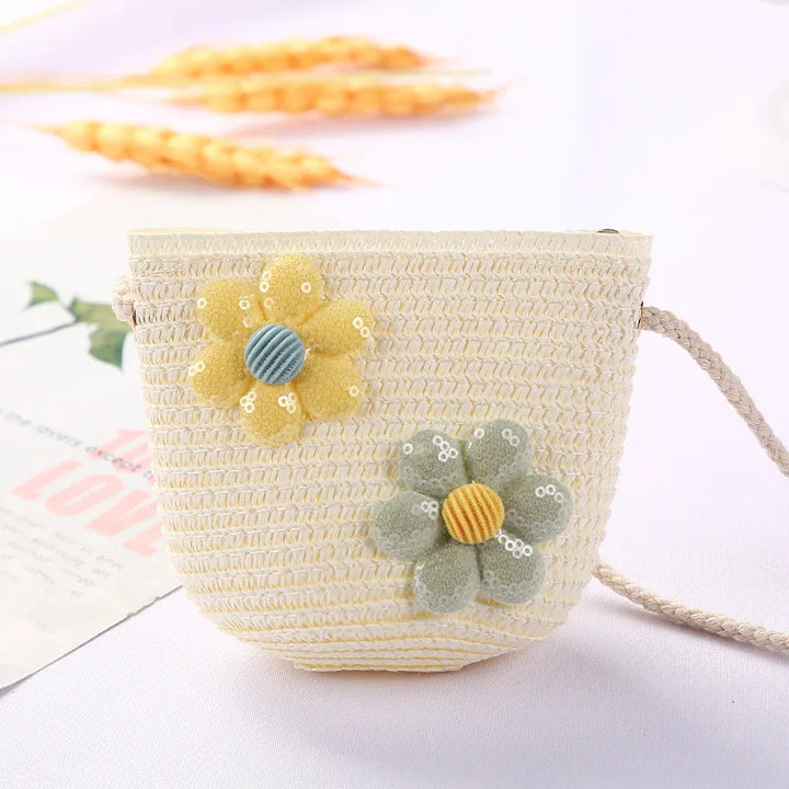 Flower Straw Shoulder Bag
